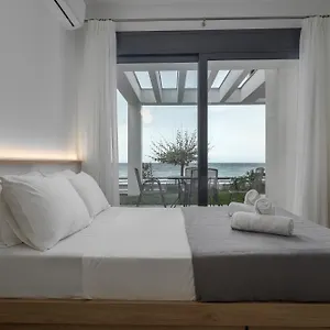  Daire Cavo Blue Coastal Living
